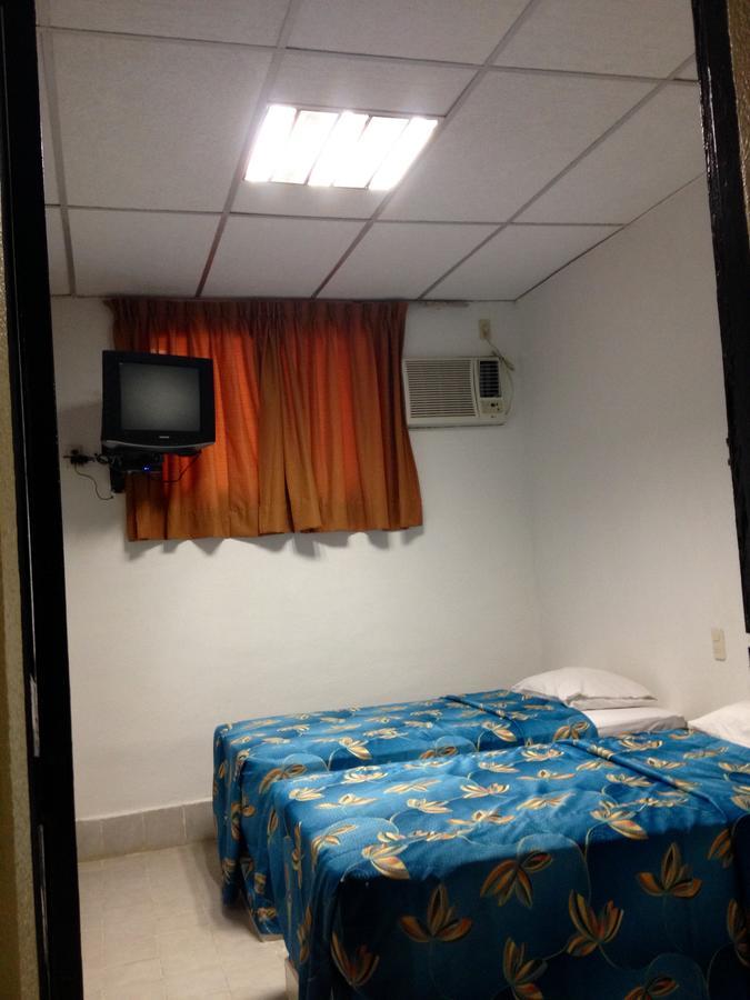 Hotel Moreno Coatzacoalcos Habitación foto